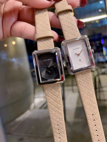 Chanel Womens Watch010