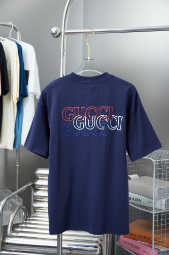 Gucci Luxury Brand Women Mens Short Sleeve T-Shirt COTTON JERSEY T-SHIRT WITH GUCCI PRINT   