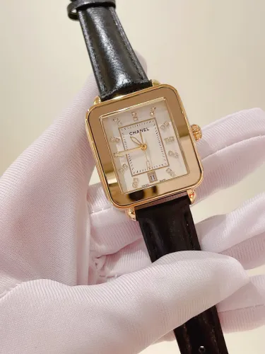Chanel Womens Watch067
