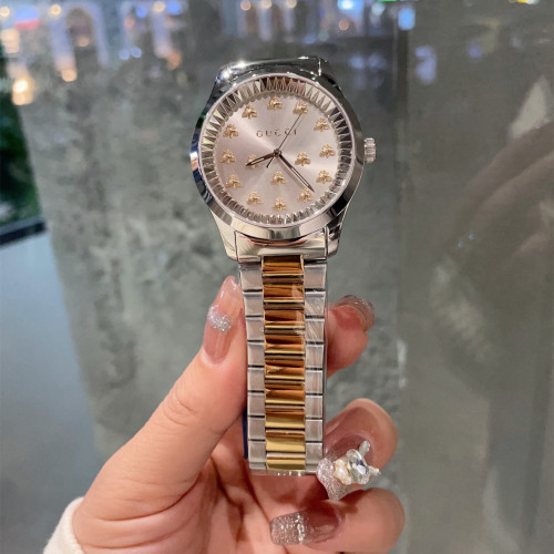 Gucci Watch027