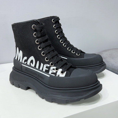 Alexander McQueen Womens Shoes Boots Fashion Design Luxury Brand Tread Slick Chelsea Boot 634617WHZ611081