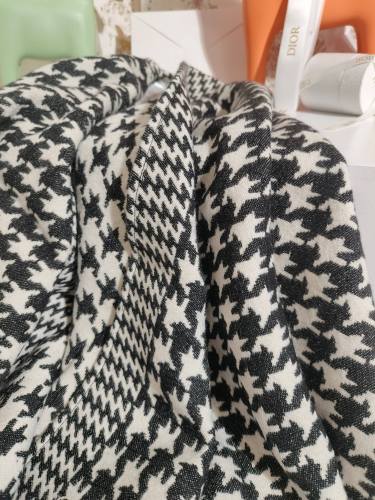 Dior Scarves Womens Fashion Scarf with373