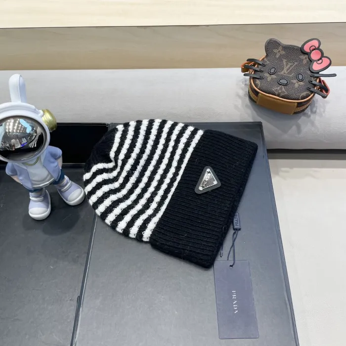 Prada Hats 053