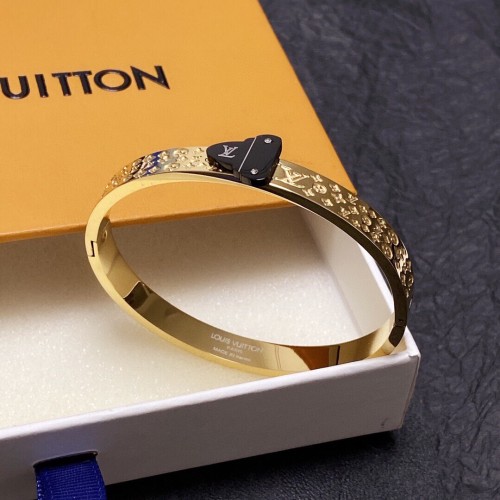 Louis Vuitton Luxury Womens Bracelet