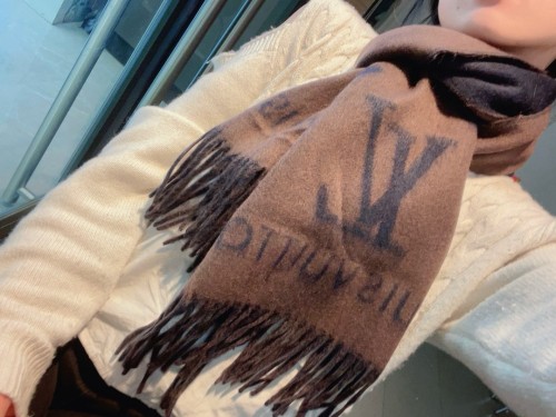 Louis Vuitton Scarves Men Womens Fashion Scarf with Original Box   