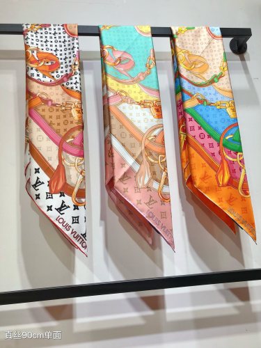 Louis Vuitton Scarves Womens Fashion Scarf Flower And Straps Square 90 with Original Box   