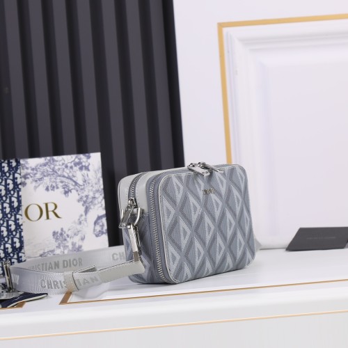 Dior Mens Bags Crossbody Bags SAFARI MESSENGER BAG Dior Oblique Jacquard with Original Box 1ESPO206YKY_H10E
