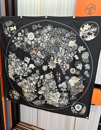 Hermes Scarves Womens Fashion Scarf Shawl 063