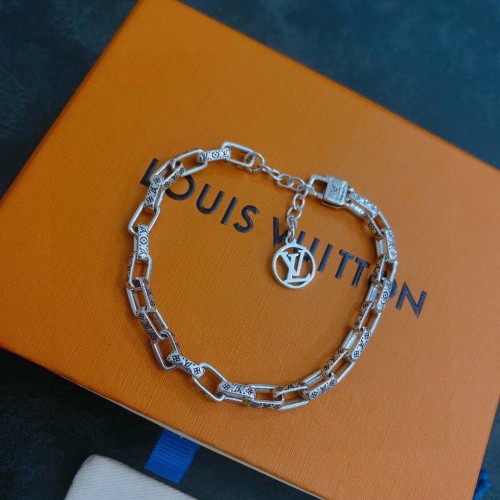 Louis Vuitton Luxury Men Womens Bracelet