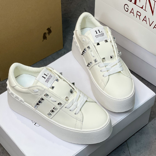 Valentino Womens Shoes Sneakers Leather Luxury Brand Women Rockstud Untitled Shoes with Original Box Whatsapp 