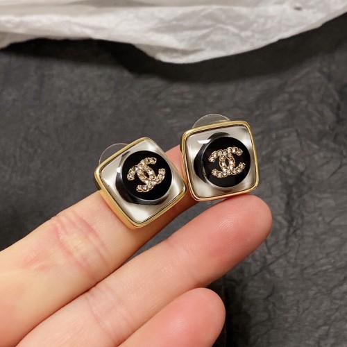 Chanel Luxury Womens Earrings