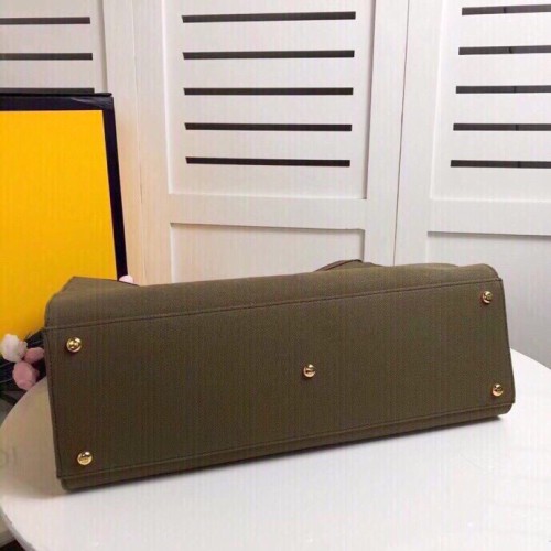 Fendi Womens Bag Shoulder Bags Luxury Brand Iconic Peekaboo ISeeU Fashion Bags for Women without Original Box  