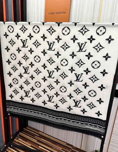 Louis Vuitton Scarves Womens Fashion Scarf with Original Box   