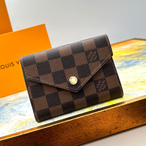 Louis Vuitton Womens Bags Wallets Clutch Luxury Brand Fashion Type Louis Vuitton Victorine Wallet M41938  