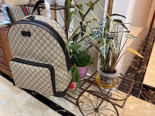 Gucci Womens Mens Fashion Backpacks Luxury Brand GG Supreme Canvas Backpack 406370 KLQAX 9772