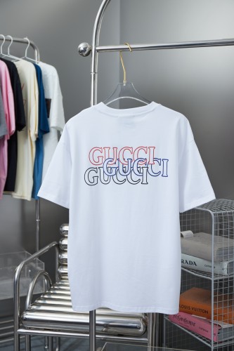 Gucci Luxury Brand Women Mens Short Sleeve T-Shirt COTTON JERSEY T-SHIRT WITH GUCCI PRINT   