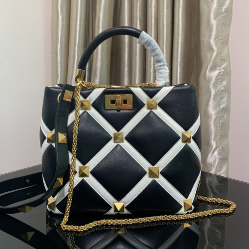 Valentino Womens Bags Crossbody Bags Handbags Luxury Brand Valentino Garavani Roman Stud with Original Box