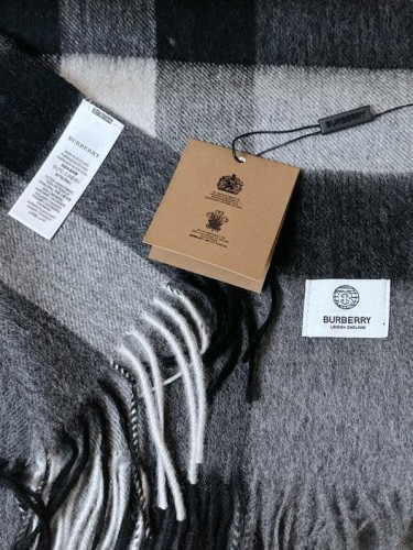 Burberry Scarves Womens Fashion Scarf014