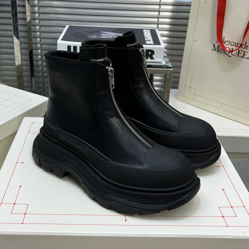 Alexander McQueen Womens Shoes Boots Fashion Design Luxury Brand Tread Slick Chelsea Boot Whatsapp 