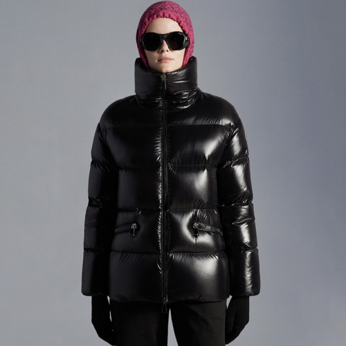 Moncler Design Womens Winter Windprood Down Jackets Keep Warm 90% White Duck Down