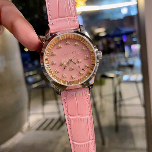 Gucci Watch030