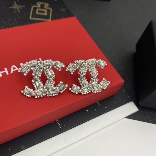 Chanel Luxury Womens Earrings
