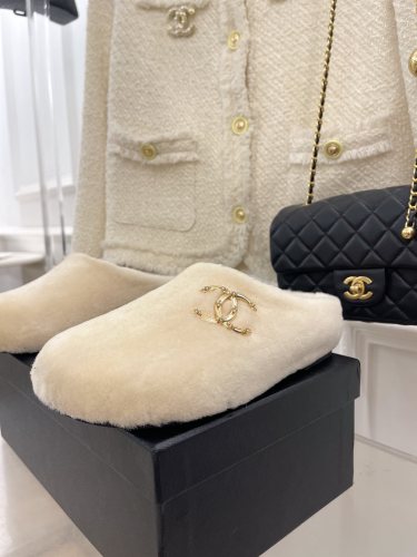 Chanel Womens Shoes Slippers Luxury Brand Winter Plus Velvet Design with Original Box