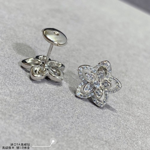 Graff Luxury Womens Earrings with Original Box