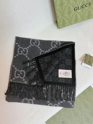 Gucci Scarves Womens Fashion Scarf042