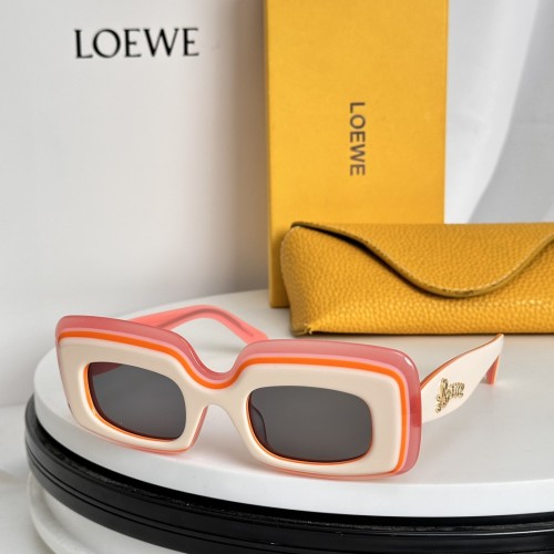 Loewe Sunglasses Luxury Brand Womens Sunglasses with Original Box  LW40139U