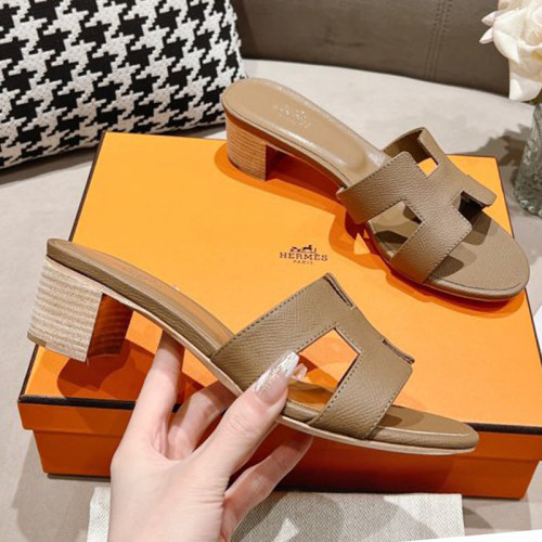 Hermes Womens Mens Unisex Shoes Extra Slippers Sandals Casual Fashion Sandals Luxury Brand with Original Box Whatsapp 