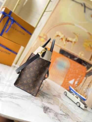 Louis Vuitton Womens Shoulder Bags Handbags Luxury Brand Fashion ON MY SIDE PM M57728