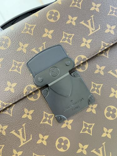 Louis Vuitton Womens Mens Shoulder Bags Handbags Luxury Brand Fashion S LOCK BRIEFCASE M20835