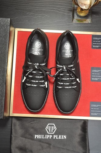 Philipp Plein Men Shoes Sneakers Low Top Sneaker Fashion Design Luxury Brand Trainer Predator TM with Original Box Whatsapp 