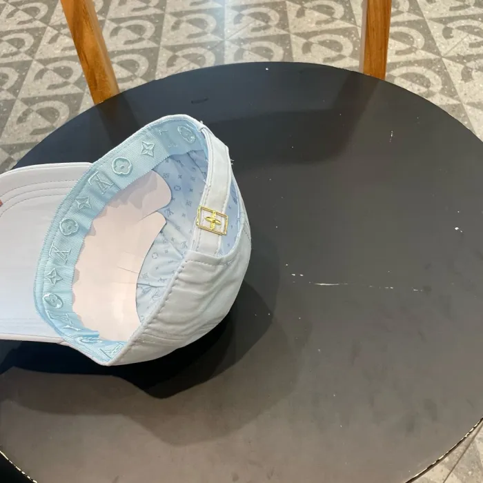 Louis Vuitton Womens Mens Cap Baseball Hat Luxury Brand with Original Box  