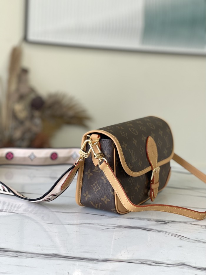 Louis Vuitton Womens Bags Luxury Brand DIANE M45985 Monogram coated canvas with Original Box