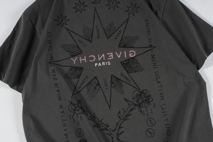 Givenchy Womens Mens Short Sleeve T-Shirt Luxury Brand GIVENCHY Reverse t-shirt in cotton with Tarot print   