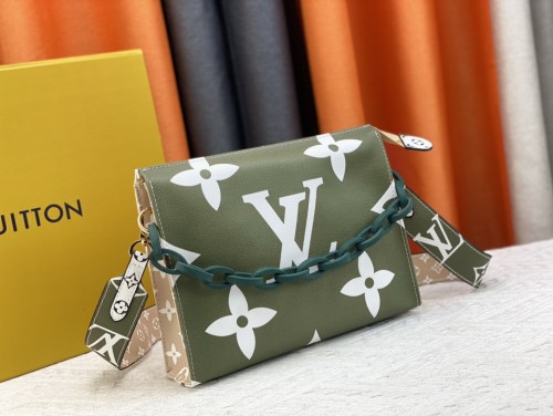 Louis Vuitton Mens Womens Unisex Bags Clutch Luxury Brand Fashion Type Pochette Voyage M47545 with Original Box