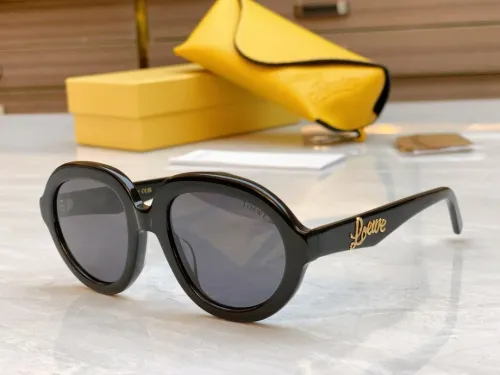Loewe Sunglasses Luxury Brand Men Womens Sunglasses with Original Box  LW40105F