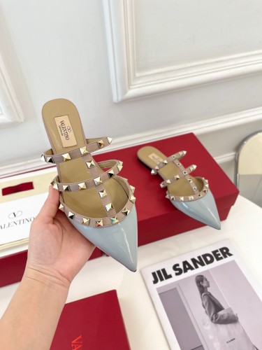 Valentino Women Shoes Mule Sandals Pointed Toe Slippers ROMAN STUD SLIDE SANDAL IN QUILTED NAPPA with Original Box Whatsapp 