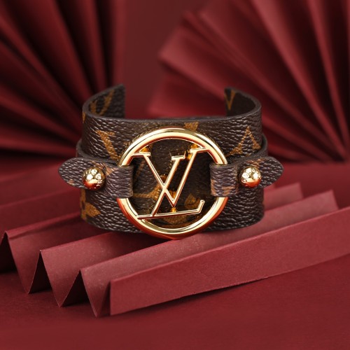 Louis Vuitton Luxury Men Womens Bracelet