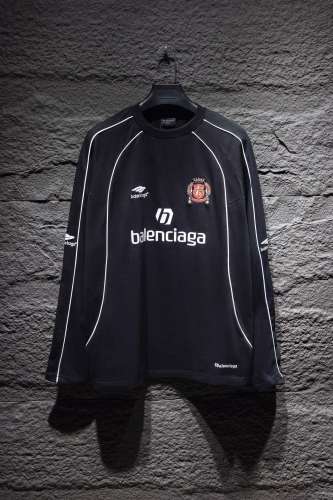 Balenciaga Luxury Brand Women Mens T-Shirt PARIS SOCCER LONG SLEEVE T-SHIRT   