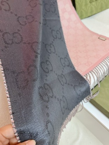 Gucci Scarves Womens Fashion Scarf041