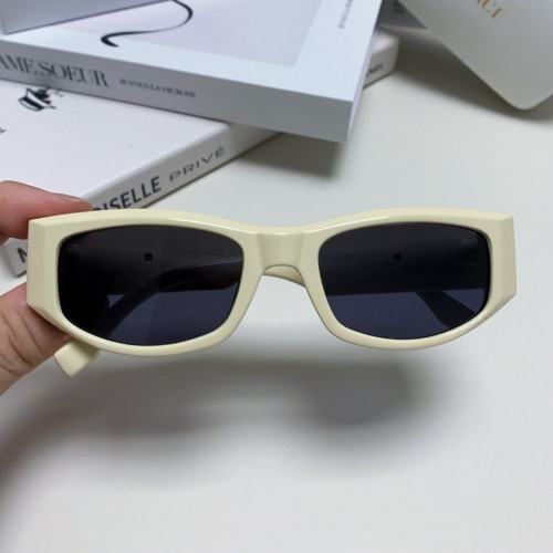 Versace Sunglasses Luxury Brand Men Womens Sunglasses with Original Box  VE4474U