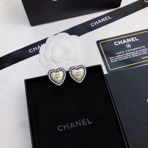Chanel Luxury Womens Earrings