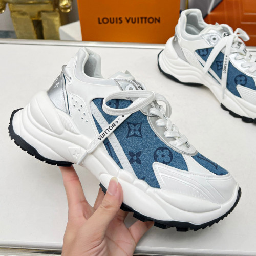 Louis Vuitton Womens Shoes Sneakers Lace-Up Luxury Brand Fashion LV Run 55 Sneaker with Original Box 1ACGOQ  