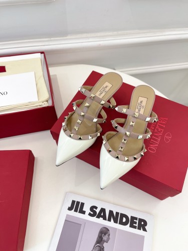 Valentino Women Shoes Mule Sandals Pointed Toe Slippers ROMAN STUD SLIDE SANDAL IN QUILTED NAPPA 5cm Heel with Original Box Whatsapp 