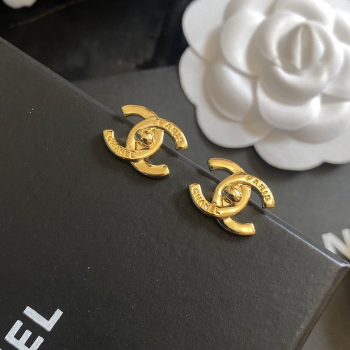 Chanel Luxury Womens Earrings