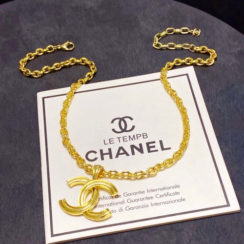 Chanel Luxury Womens Necklace