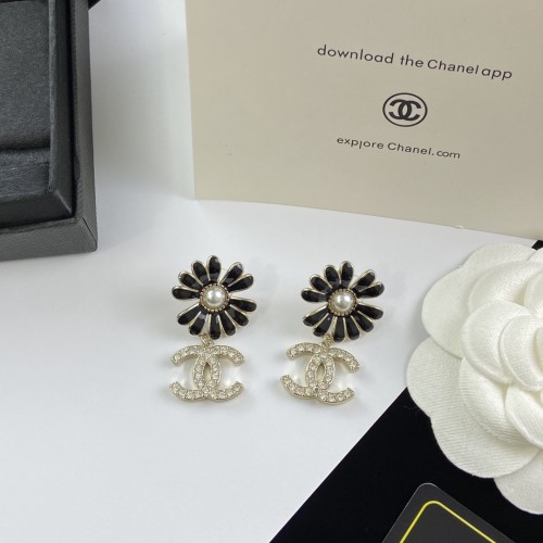 Chanel Luxury Womens Earrings